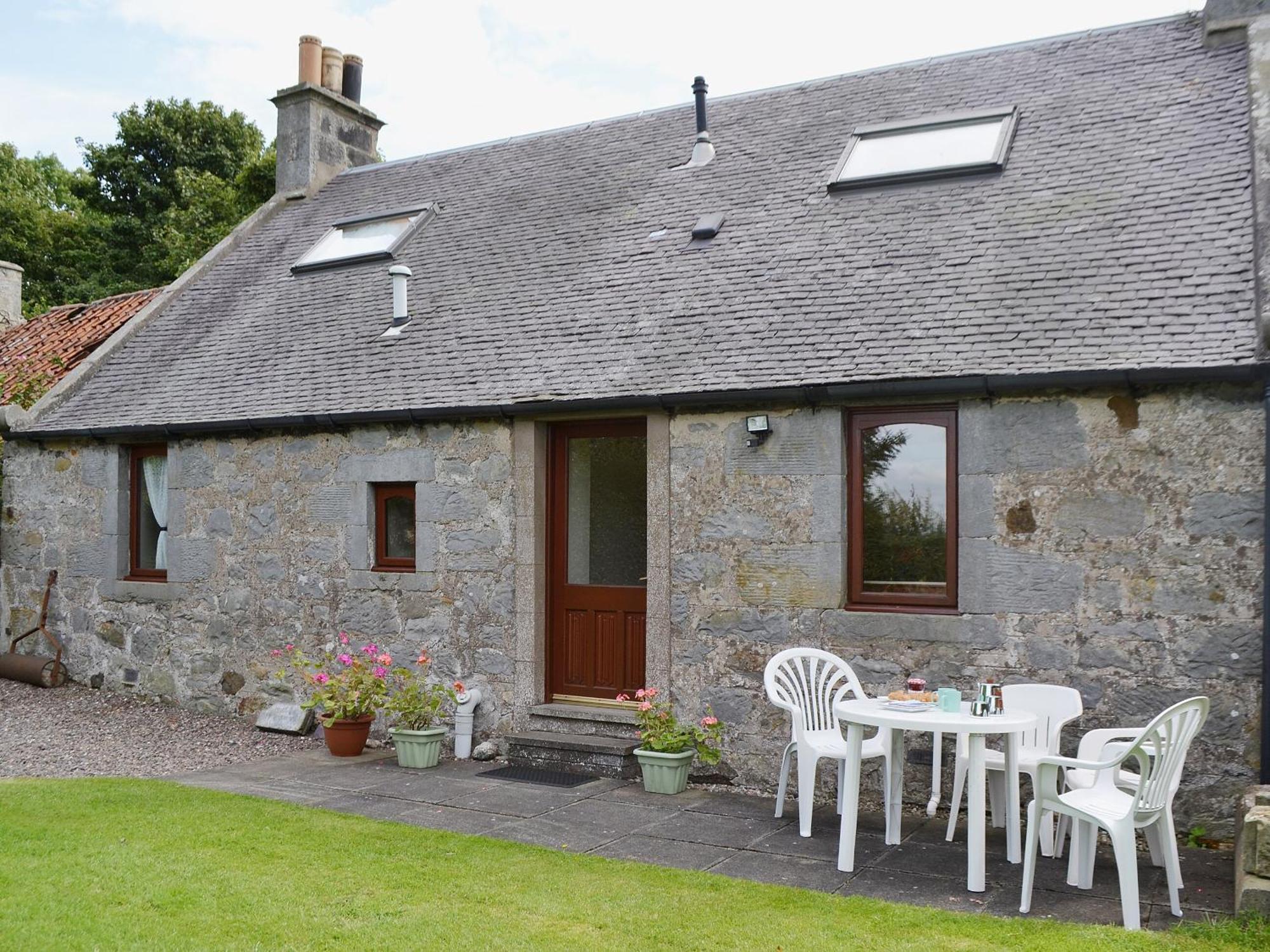 Ross Cottage Cairneyhill Exterior photo